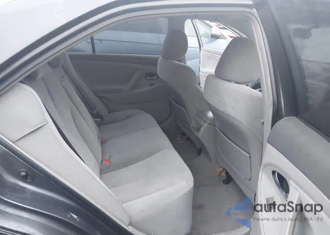 2011 Toyota Camry Se/Le/Xle z USA, uszkodzony, nr VIN 4T1BF3EK7BU686113